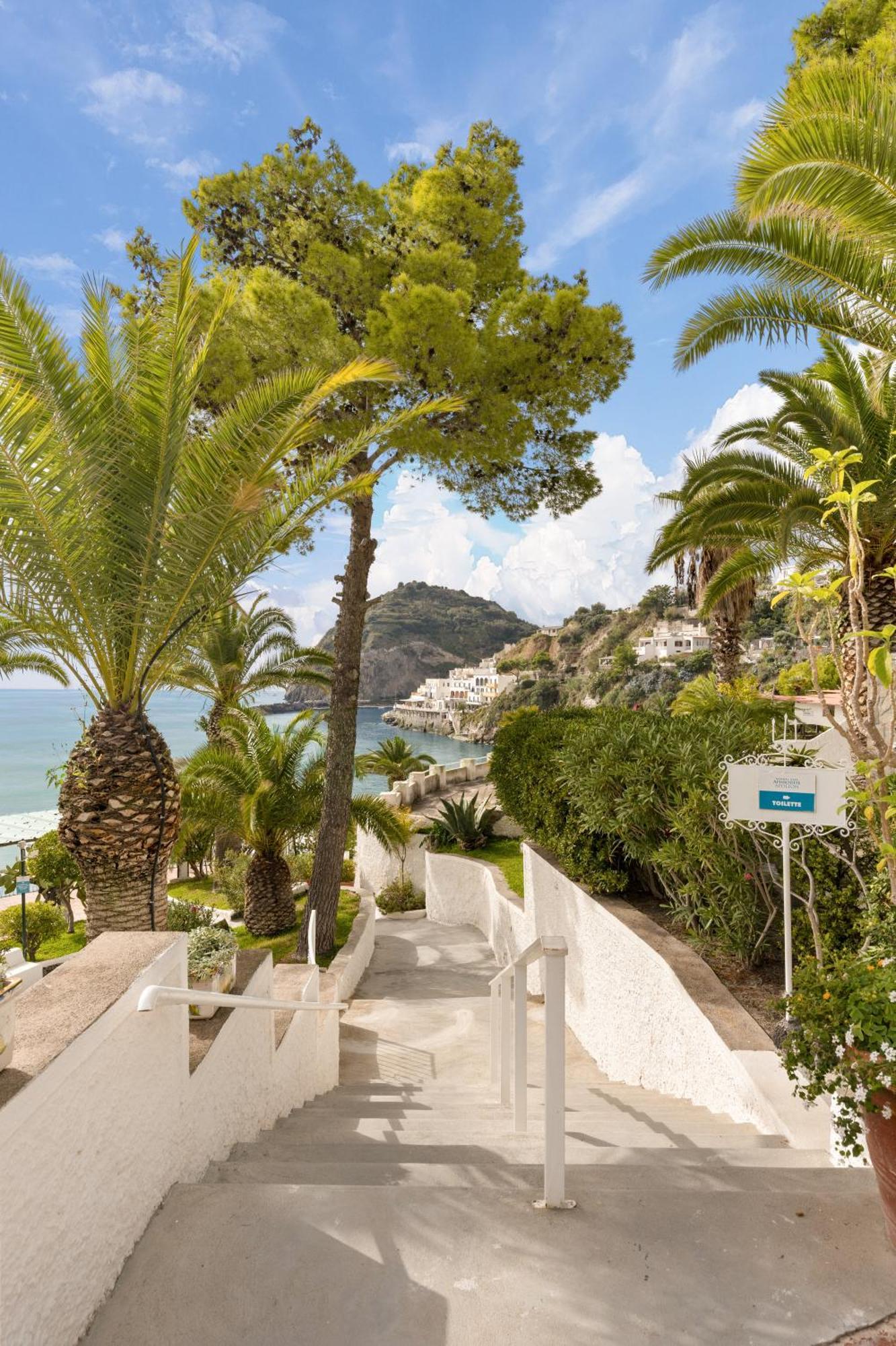 Miramare Sea Resort & Spa Sant'Angelo  Exteriör bild